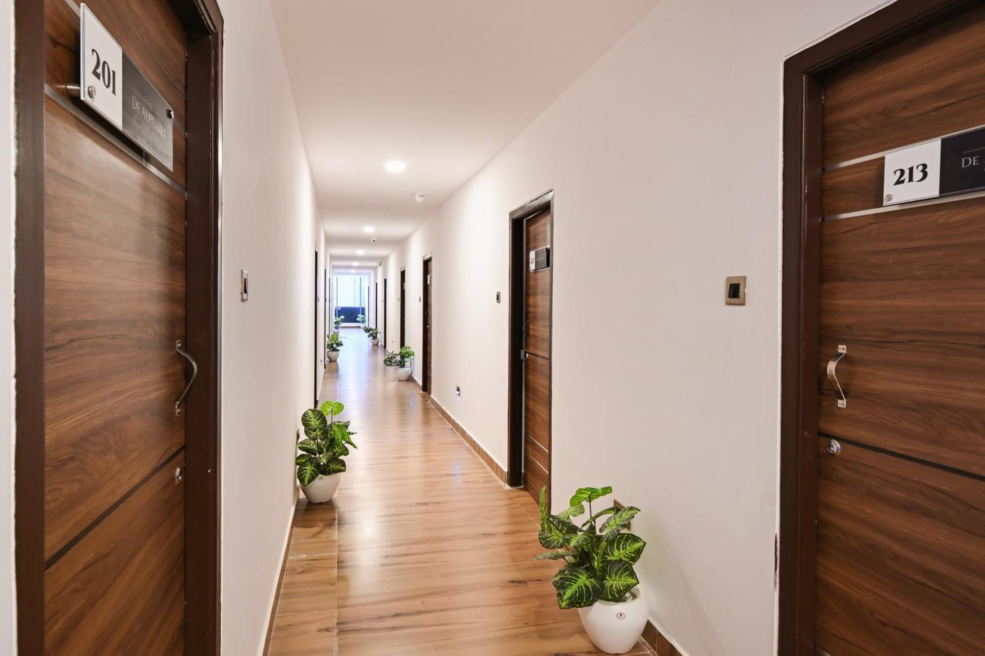 Super Townhouse De Alphabet Karmanghat Χιντεραμπάντ Εξωτερικό φωτογραφία