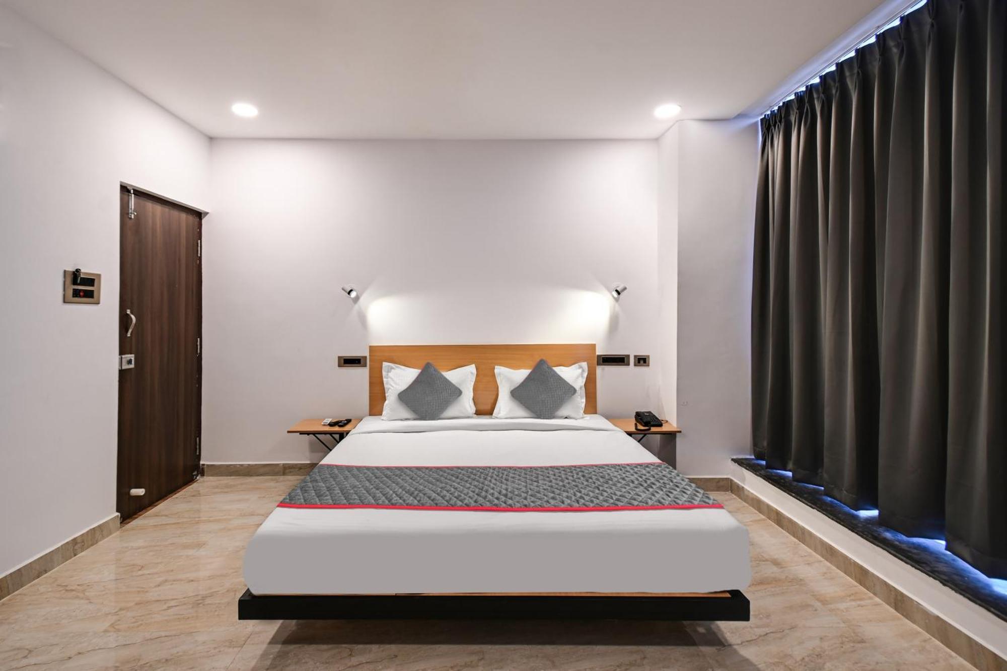 Super Townhouse De Alphabet Karmanghat Χιντεραμπάντ Εξωτερικό φωτογραφία